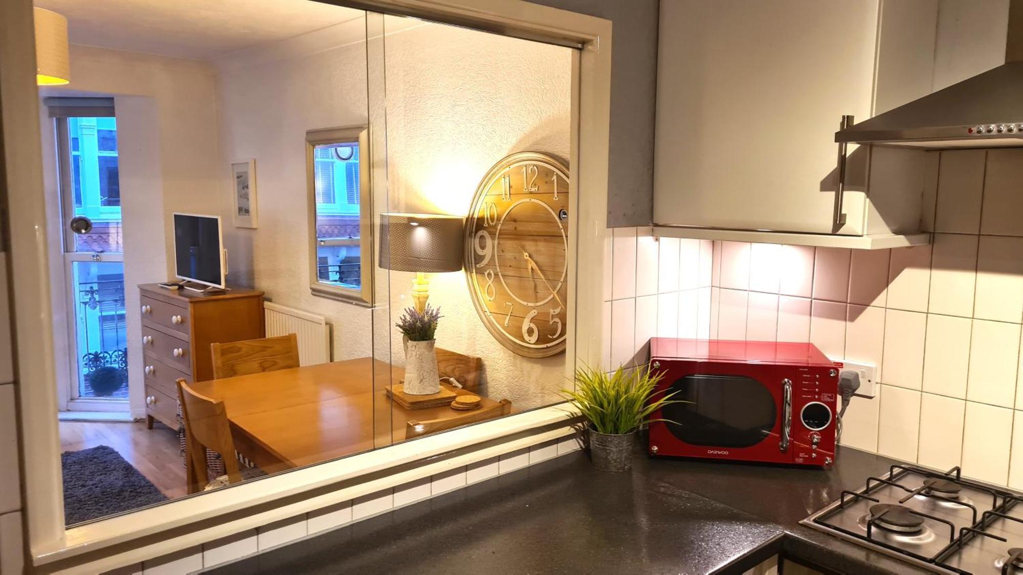Burlington Beach Apartments Hove Esterno foto